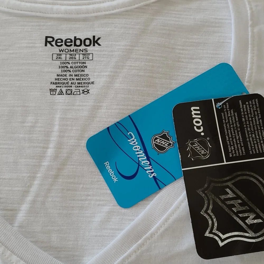 NEW New York Rangers Tshirt Jersey short slv Cotton Women's NHL Hockey Reebok XL - Picture 6 of 6